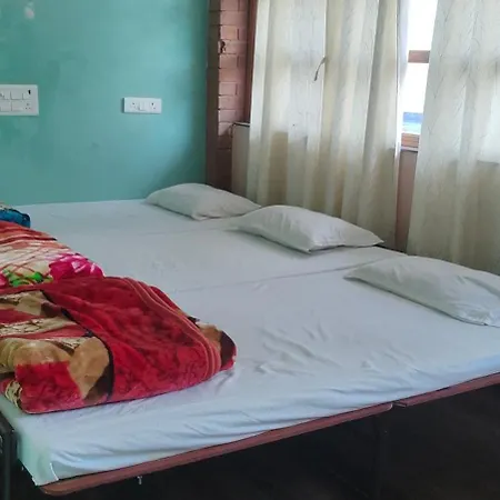 Chota Gokuldham Apartment Varanasi Exterior photo
